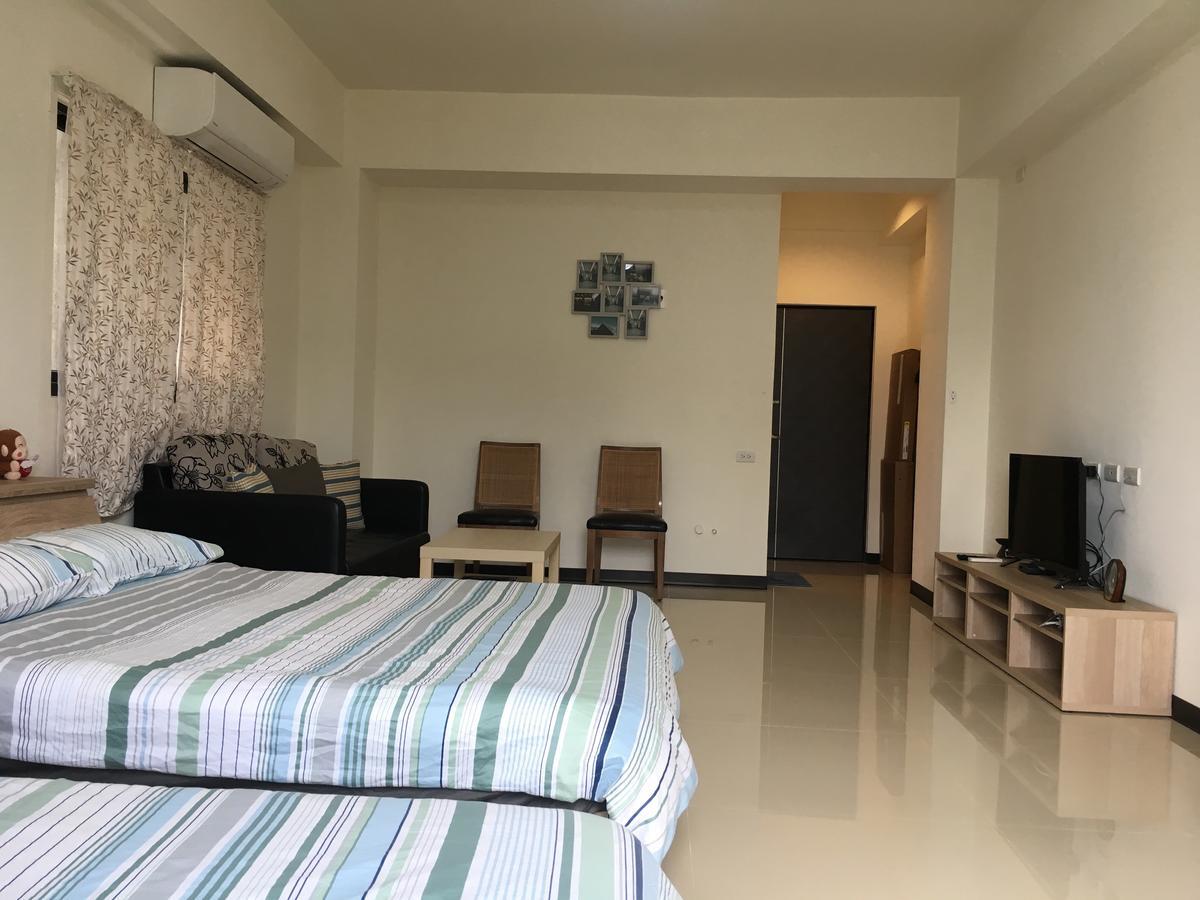 Taichung Hsr Homestay Esterno foto